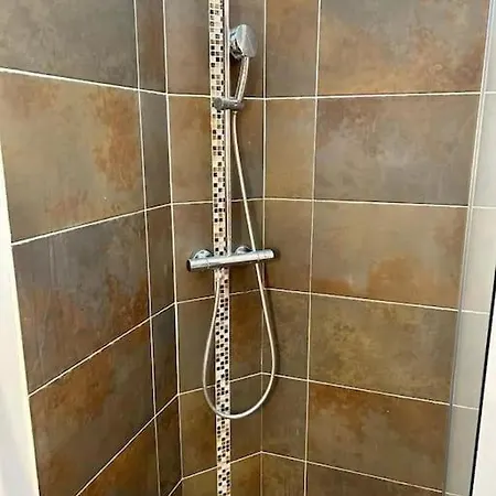 Chic 4 Personnes Hypercentre 5 Minutes Avenue De Champagne