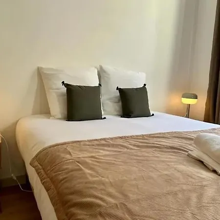 Chic 4 Personnes Hypercentre 5 Minutes Avenue De Champagne *