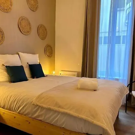 Chic 4 Personnes Hypercentre 5 Minutes Avenue De Champagne