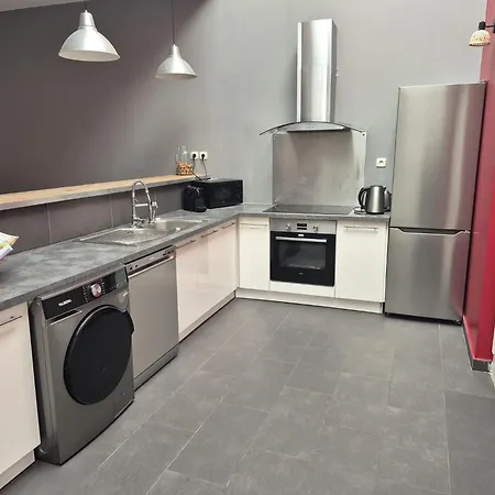Chic 4 Personnes Hypercentre 5 Minutes Avenue De Champagne